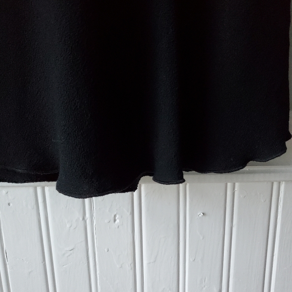 Susan Bristol Flowy Black Tank Top - Picture 13 of 15